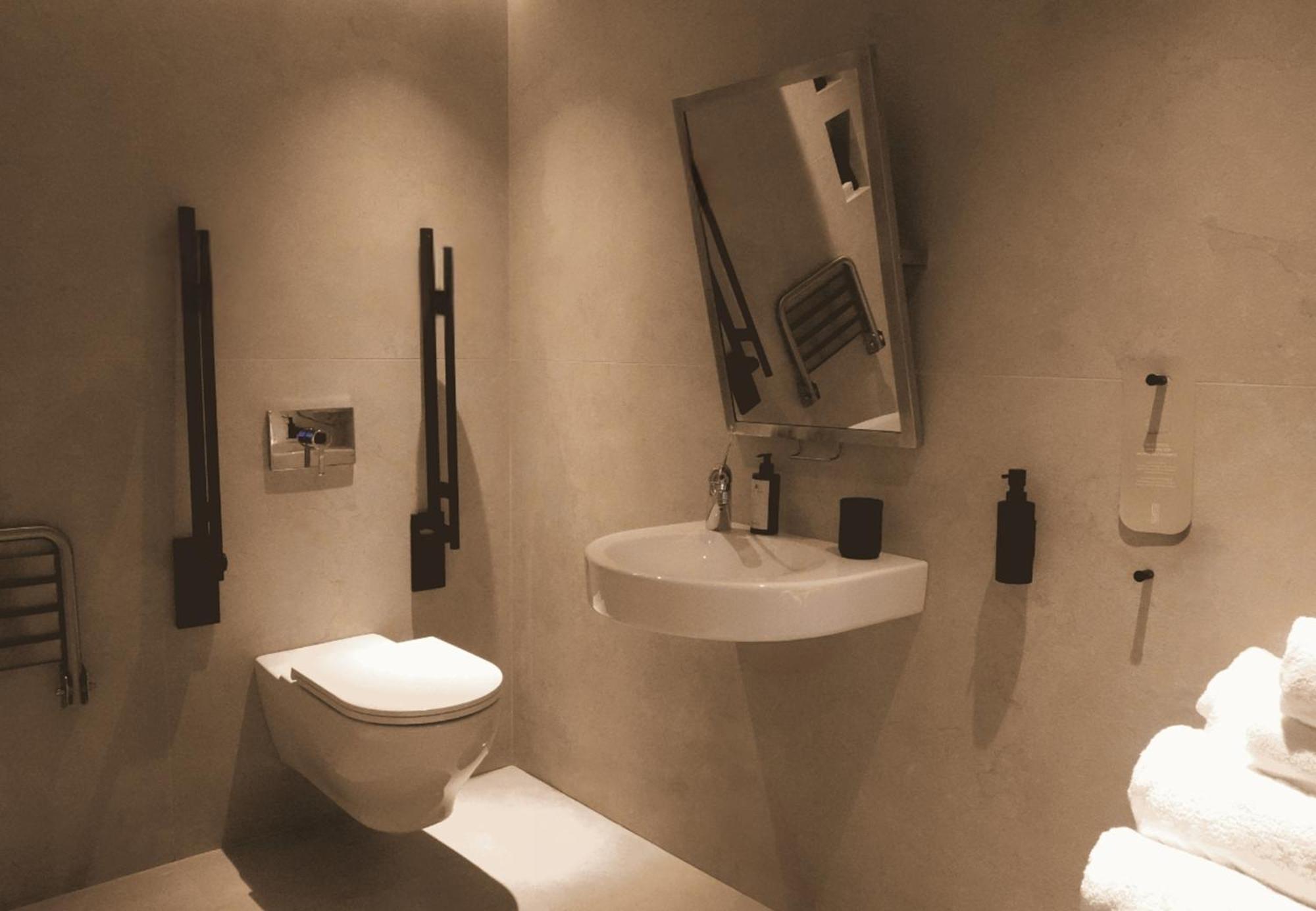 91 Riviera, The Hotel 5*